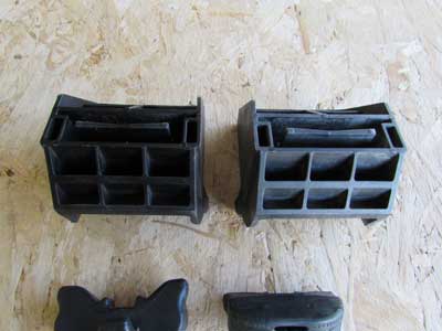 BMW Radiator Support Brackets and Rubber Mounts (Includes Left and Right) 17117542517 E60 E63 5, 6 Series3